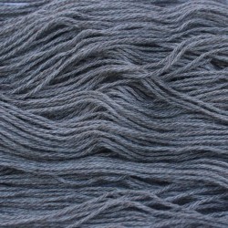 Bruine Yak (50%) met fijne merino wol (50%) ,  (100 gram / 300 meter)