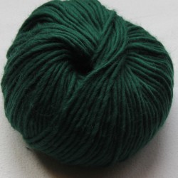Breiwol,donker groen, een draads. 50 gram / 50 Mtr